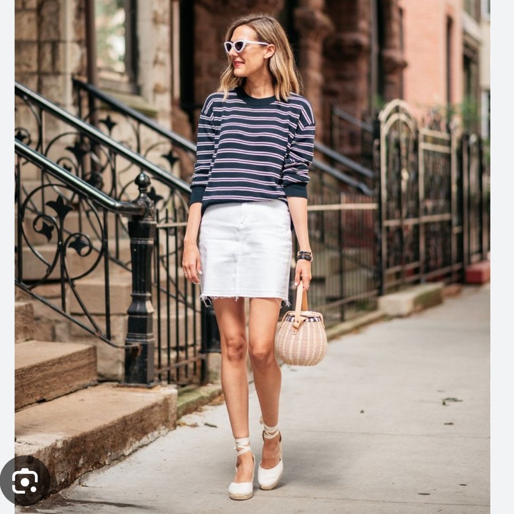 Tommy Hilfiger White Denim mini skirt size 6